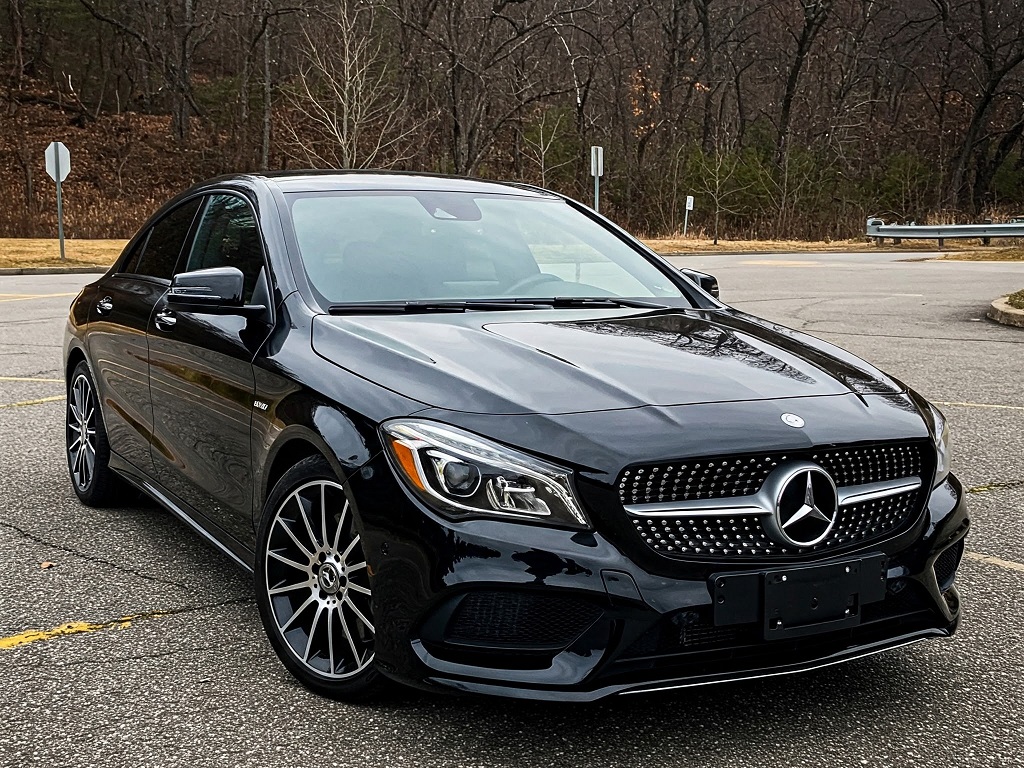 Car rental in Georgia: Mercedes CLA 250 -
