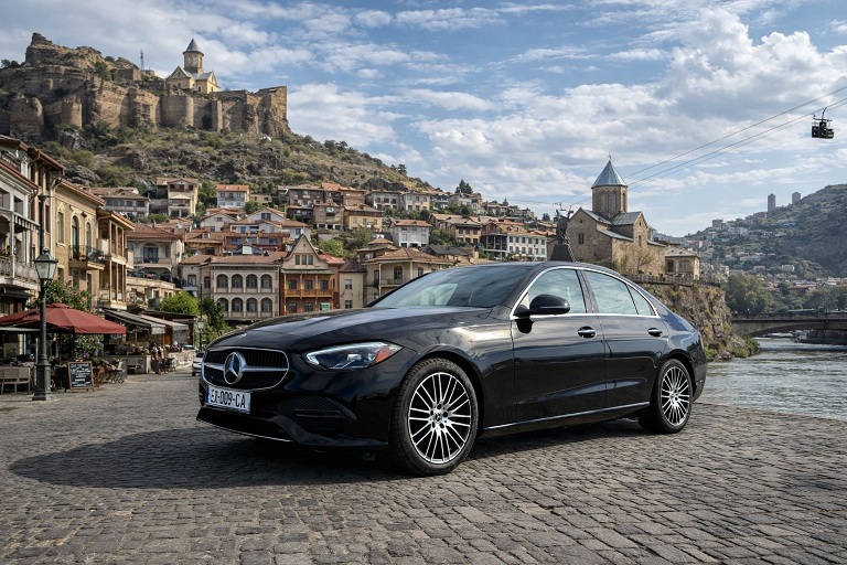 ​Отличные новости: прокат Mercedes C300 в Тбилиси - Аренда авто в Грузии ⭐ Новости проката авто в Грузии